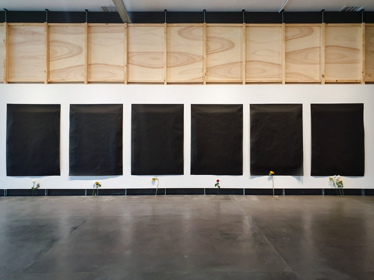Obras de Jaider Esbell cobertas em sinal de luto na 34ª Bienal de São Paulo (4/11/2021)